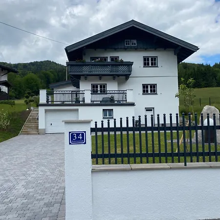 Bergblick Ii - Modern Living